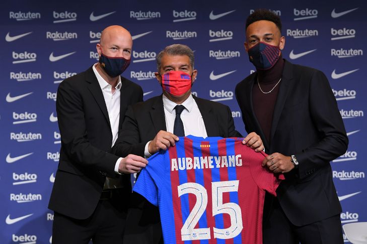 Foot: le Barça "va revenir au top peu à peu", promet Aubameyang