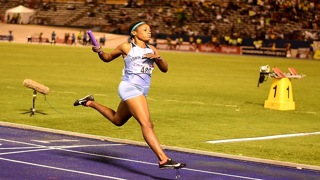 Edwin Allen dominate 800m to open up a 29-point lead