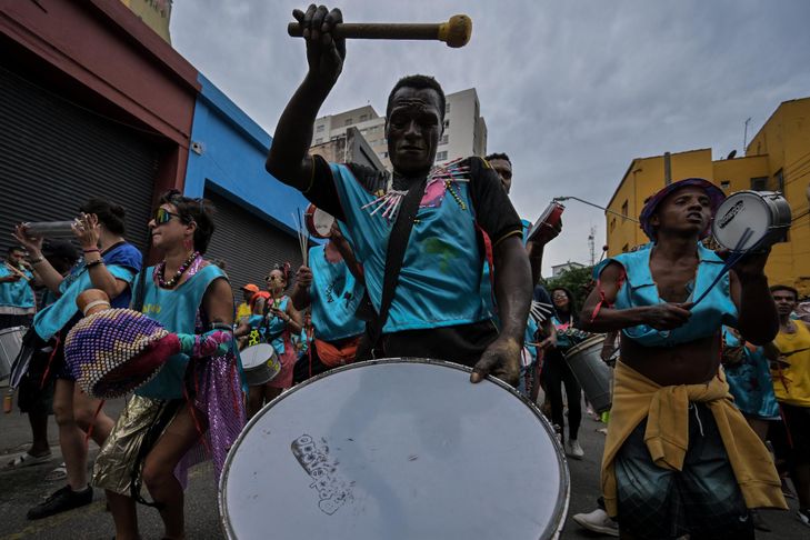 Carnival brings joy to Brazil's crack hell