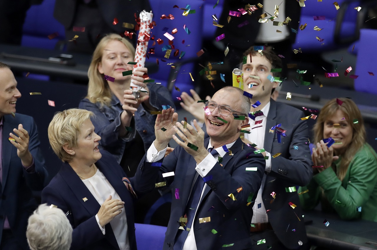 Germany legalizes same-sex marriage after Merkel U-turn | Loop St. Lucia