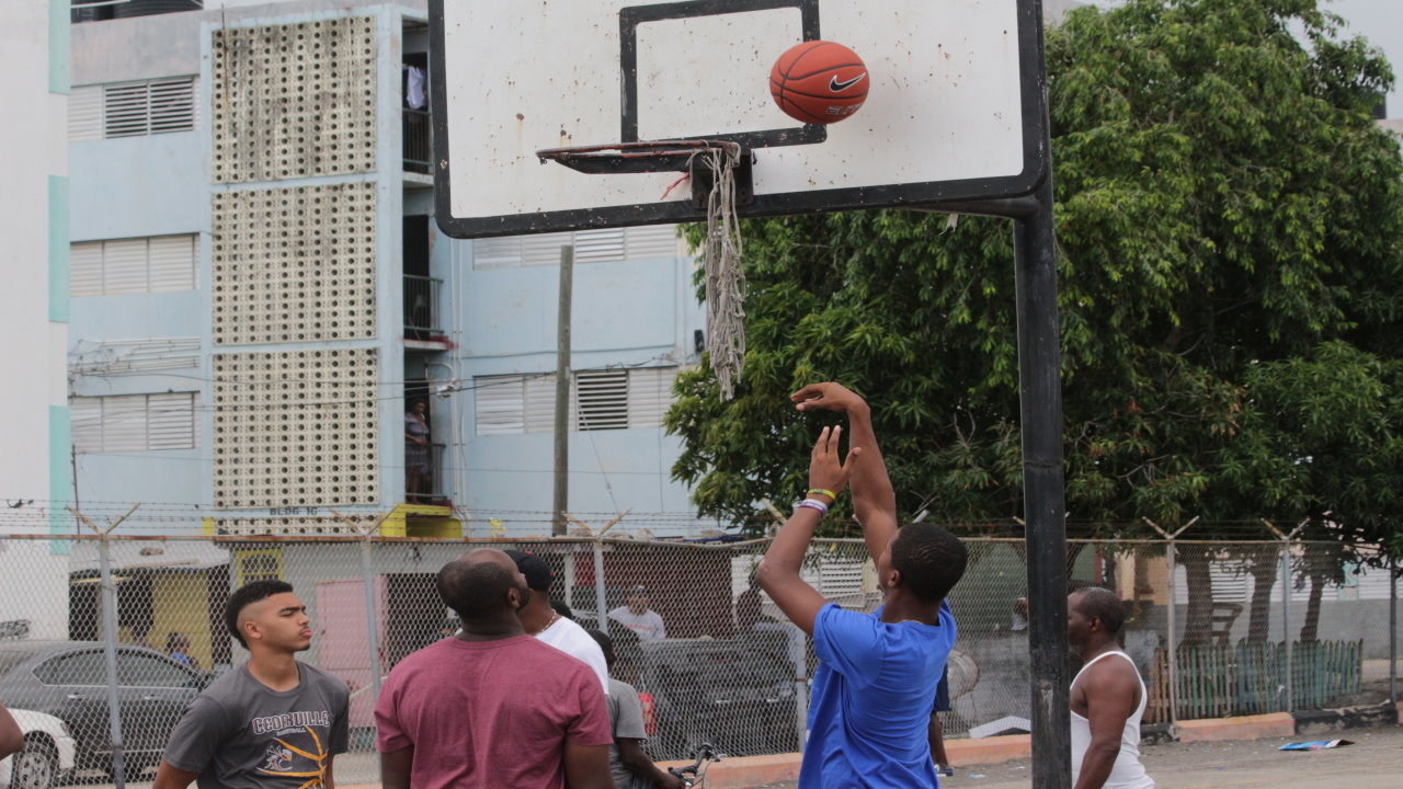 Damion Staple brings basketball clinics to Tivoli, Majestic Gardens