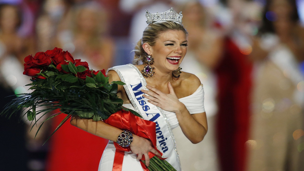 3 Miss America Officials Resign, 1 Apologizes To Ex-winner 