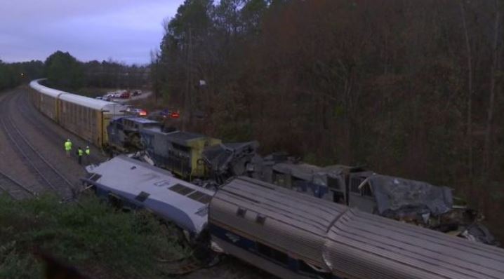 South Carolina train crash leaves at least 2 dead 50 hurt Loop