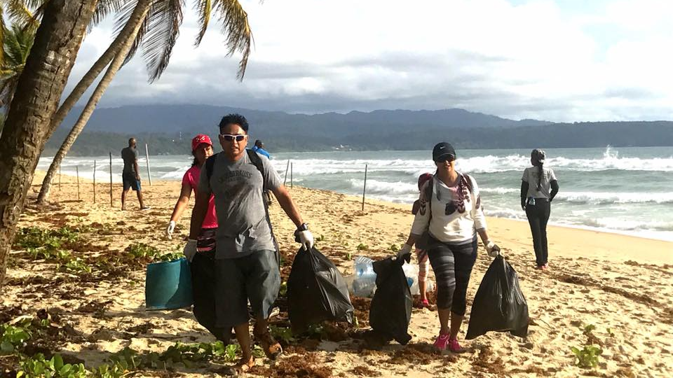 Arellanes Jr. High AVID students complete beach cleanup | Local News |  santamariatimes.com