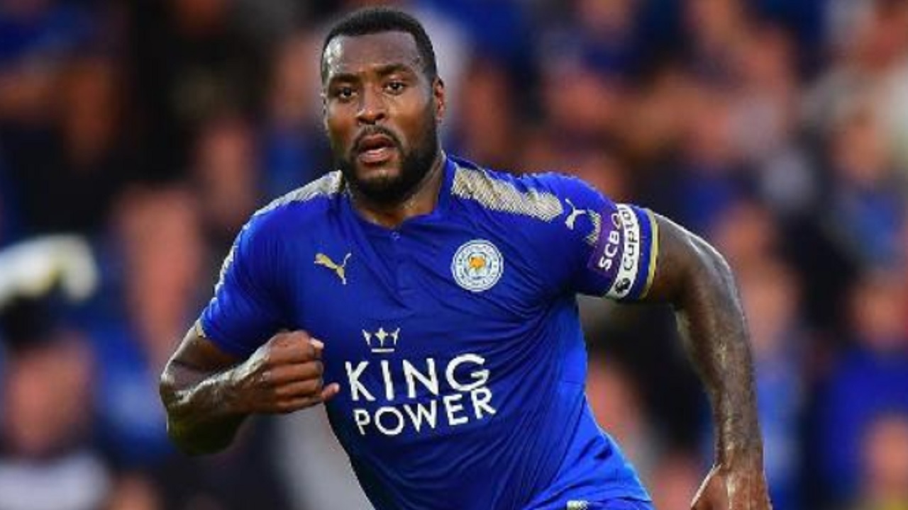 Leicester City should offer club-captain Wes Morgan a new deal