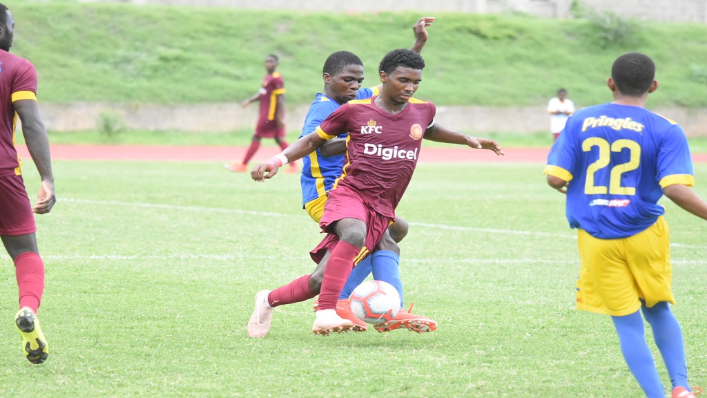 Wolmer S Return To Winning Ways Clarendon College Beat Edwin Allen Loop Jamaica