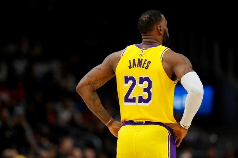 LeBron James ne portera pas de message politique sur son maillot