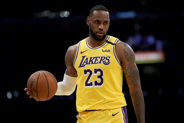 NBA LeBron  James  reste en t te des votes pour le All Star 