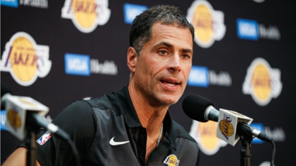 Lakers' Pelinka on LeBron James' Energy: 'We Haven't Seen Anything