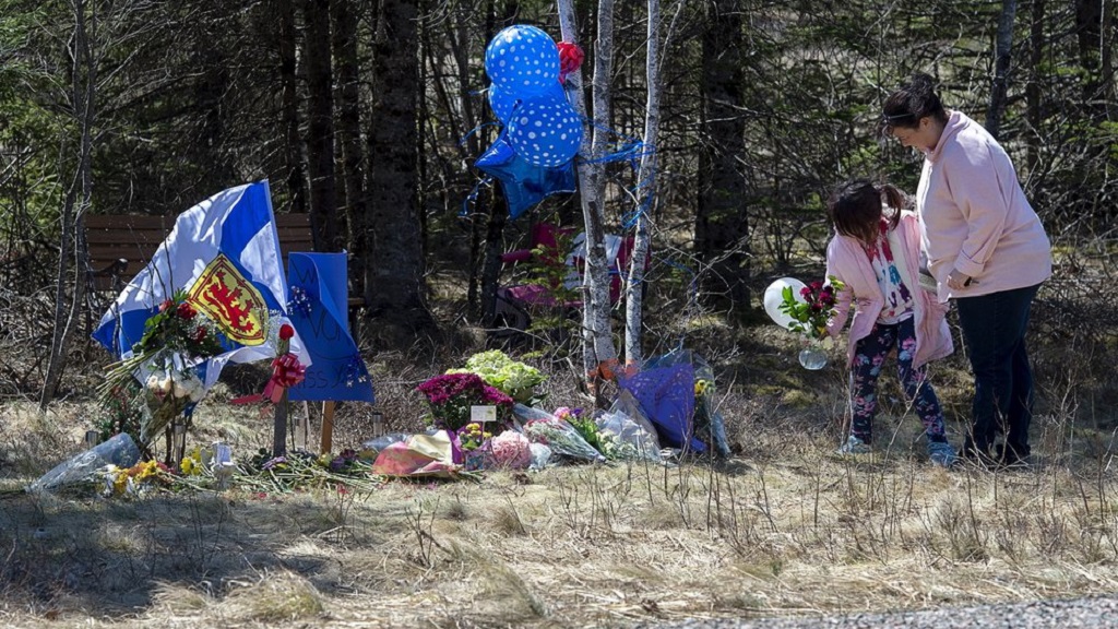 Canadian police say 22 victims after rampage in Nova Scotia | Loop St ...