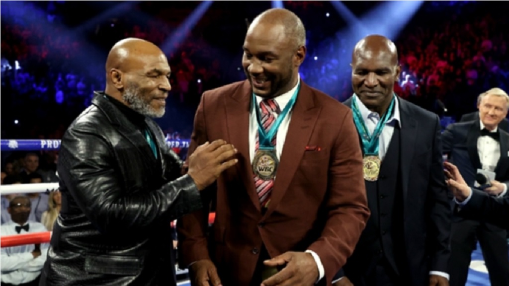 Photos: Floyd Mayweather Jr, Lennox Lewis on The Town - Boxing News