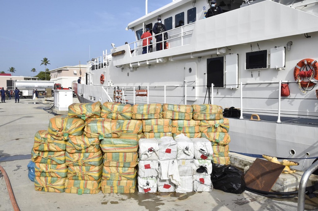 Royal Navy task group seize £160M in drugs in Caribbean | Loop Caribbean  News