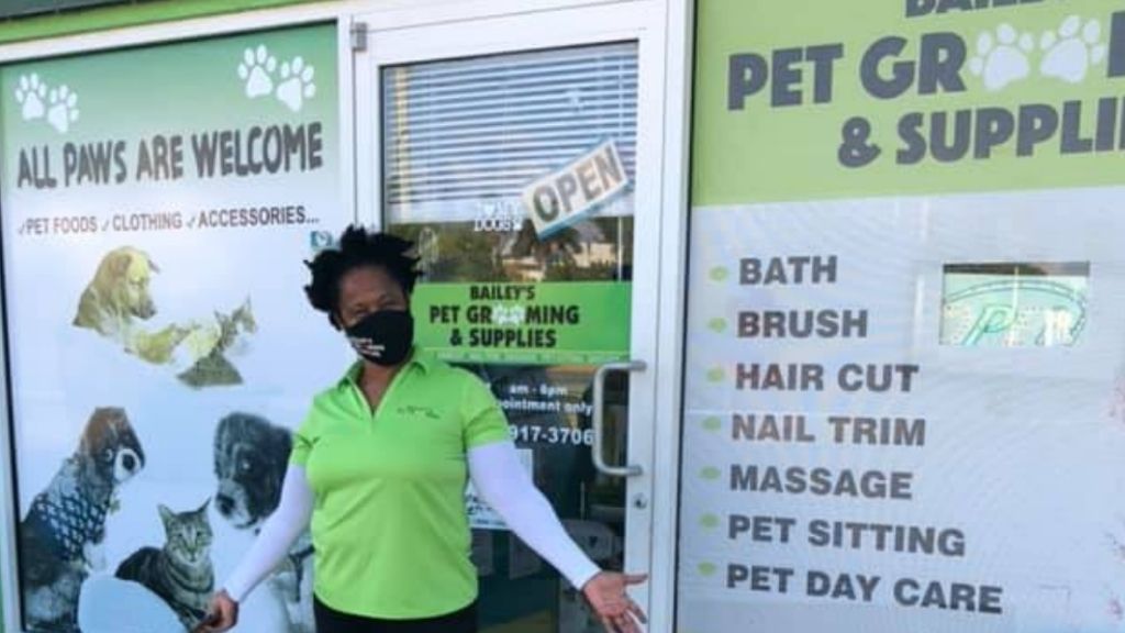 Unlikely pet groomer celebrates 5 years of success giving back