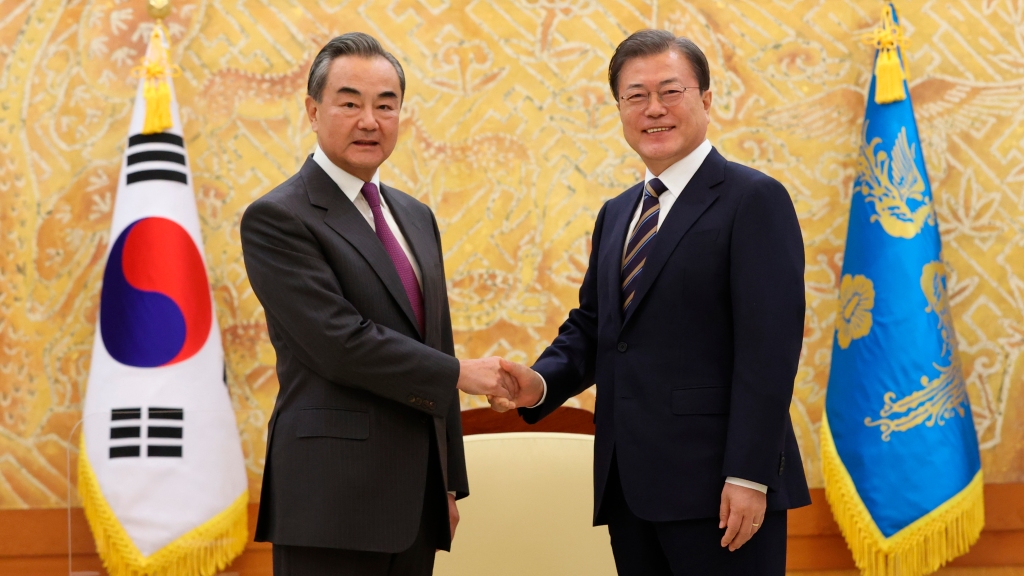 China s top diplomat stresses S Korea ties amid row with US Loop