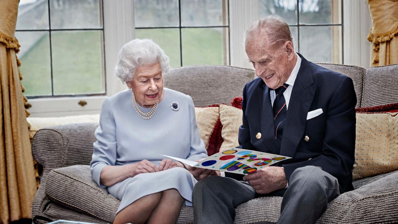 Queen Elizabeth And Prince Philip Celebrate 73rd Wedding Anniversary Loop News