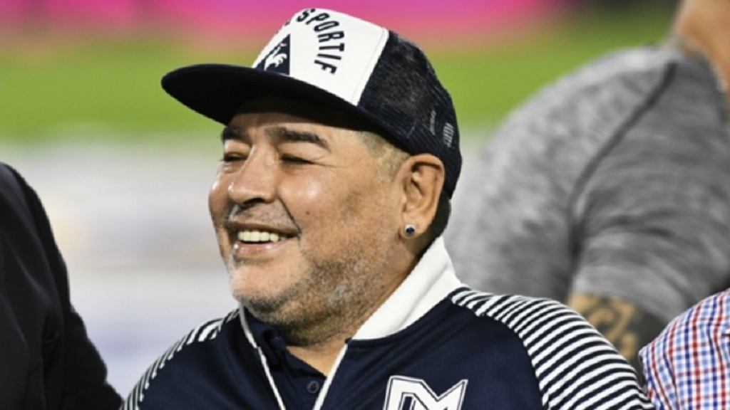 Pele Pens Emotional Tribute To 'Incomparable Maradona