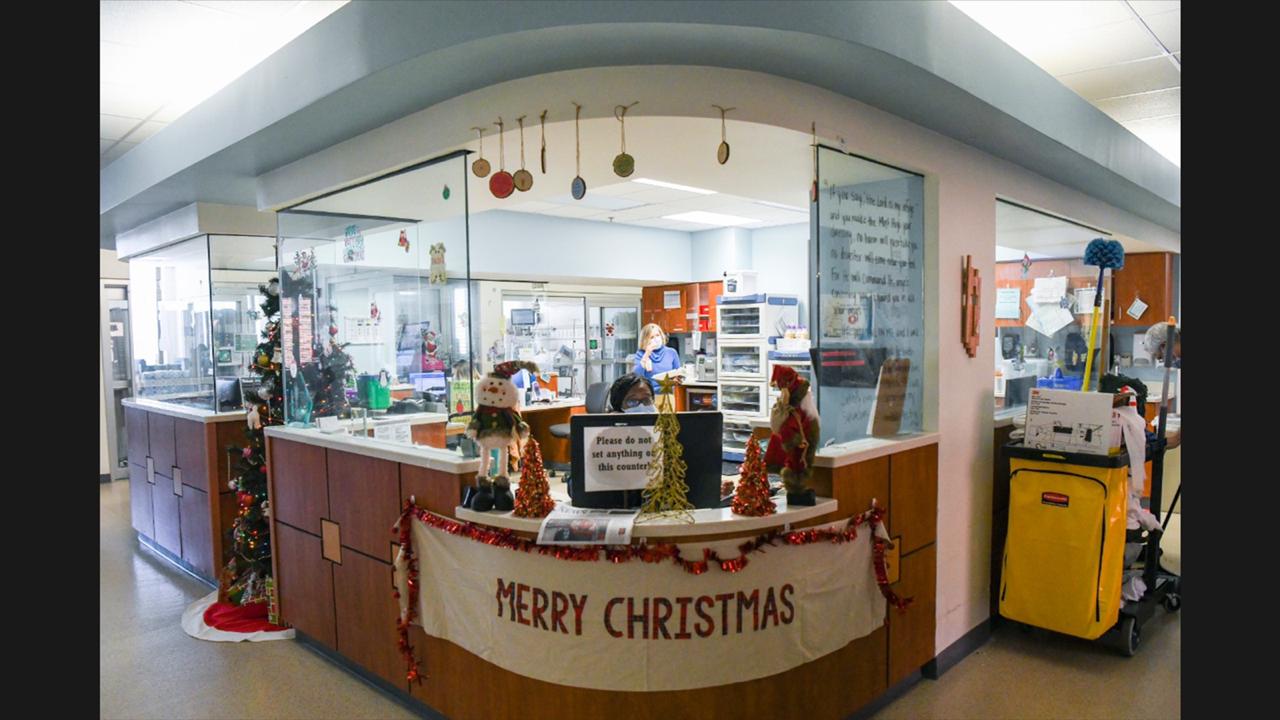 Christmas in the ICU: Decorations, lights and many tears | Loop Caribbean  News