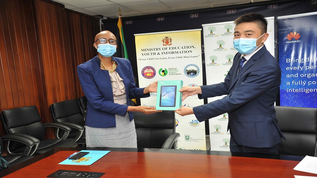 Huawei Donates 500 Tablets To Education Sector Loop Jamaica