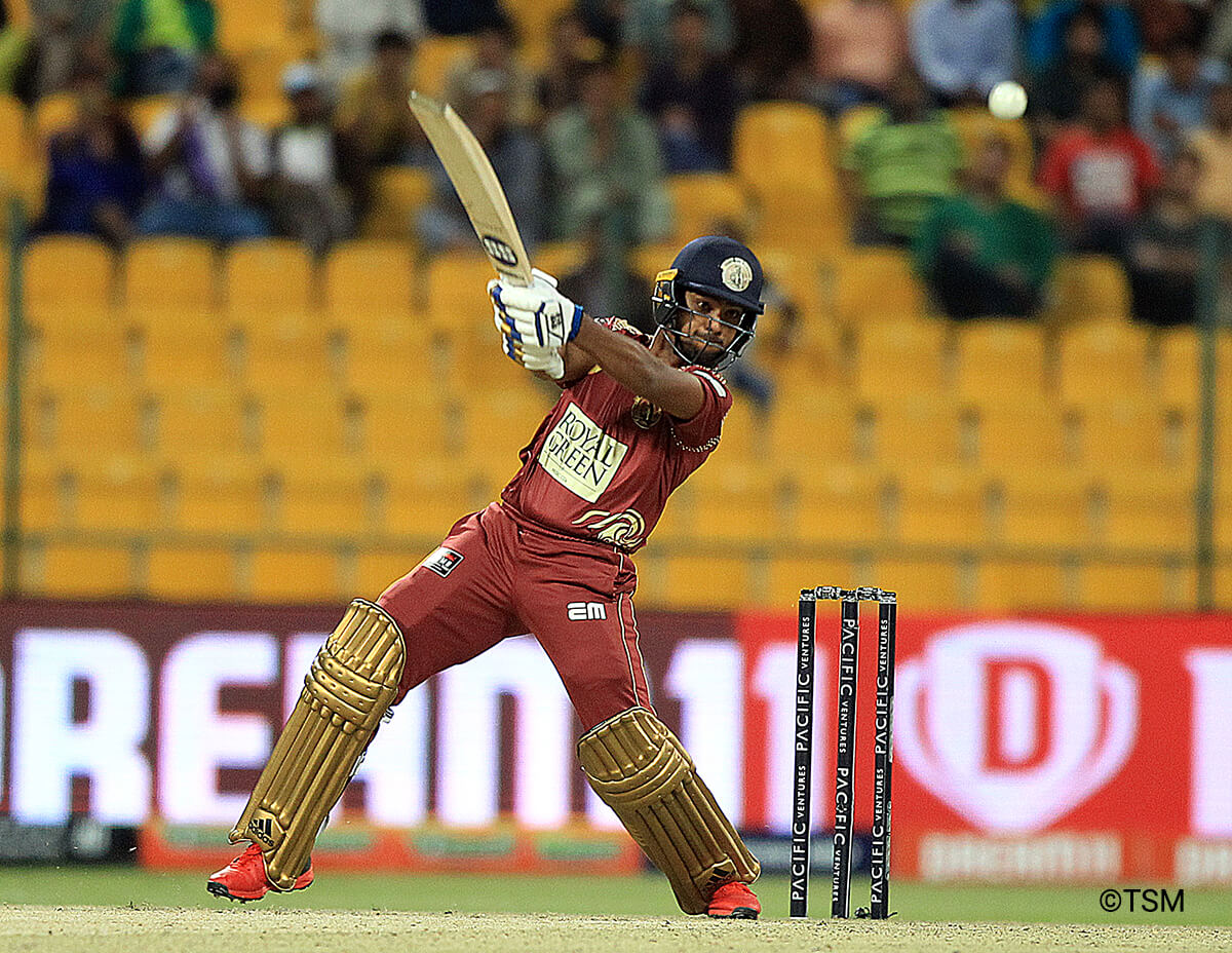 Pooran Lewis In Abu Dhabi T10 Ultimate Xi Loop News