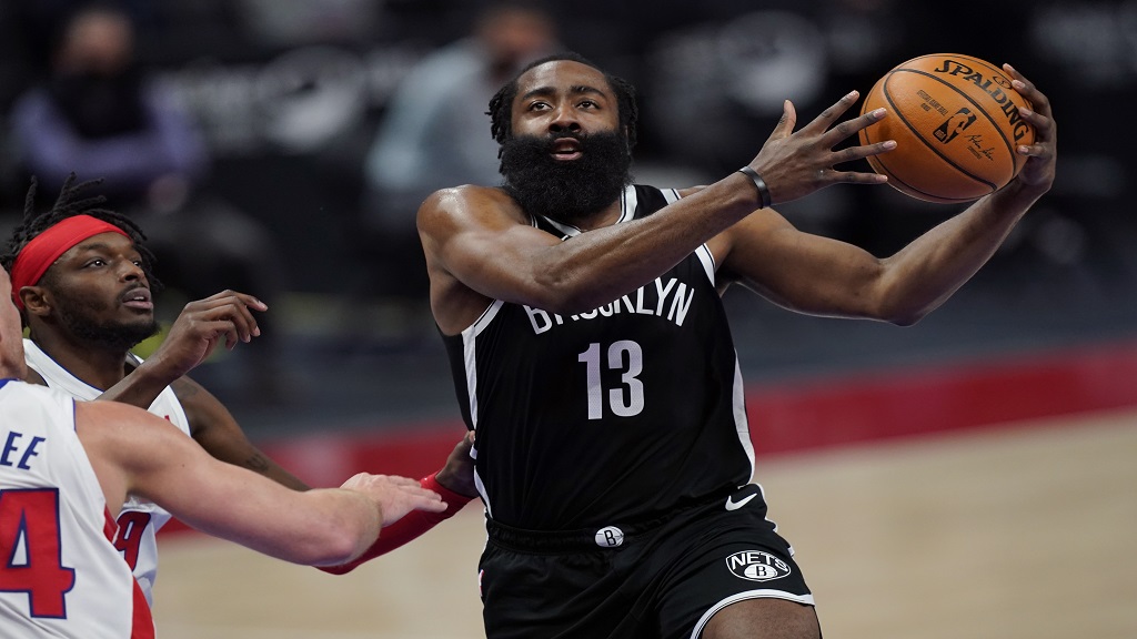  NBA - Nuggets soar to six straight