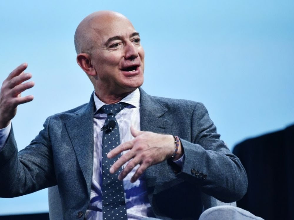 Jeff Bezos Quitte Amazon En Laissant Derriere Lui Un Solide Heritage Loop Haiti