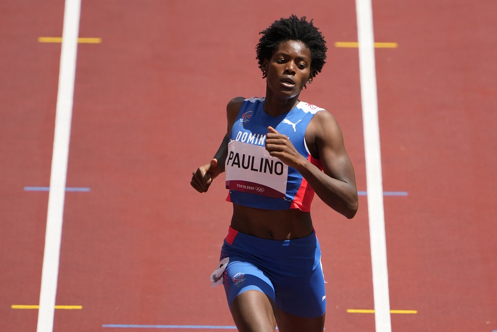 Mariledy Paulino，多米尼加共和国共和国比赛，在日本东京的2020年8月3日，星期二，在2020年夏季奥运会上赢得妇女的400米温度。（AP照片/查理Riedel）