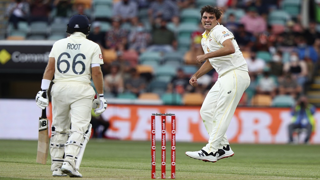 Pat Cummins: Watch: Ben Stokes' superb catch to dismiss Pat Cummins in 5th  Ashes Test