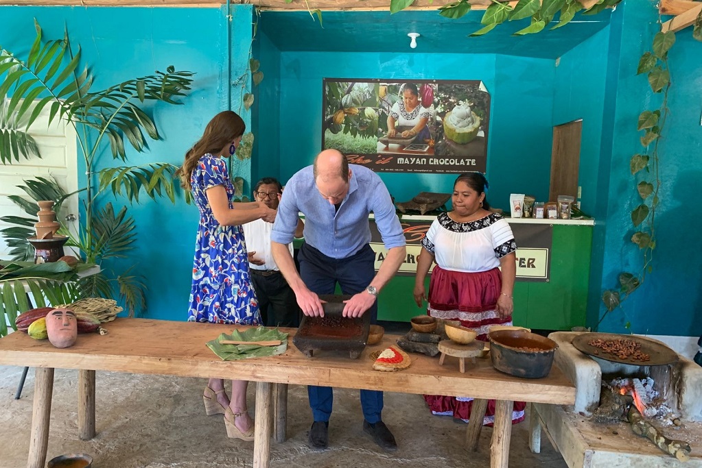 Prince William and Kate dance in Belize