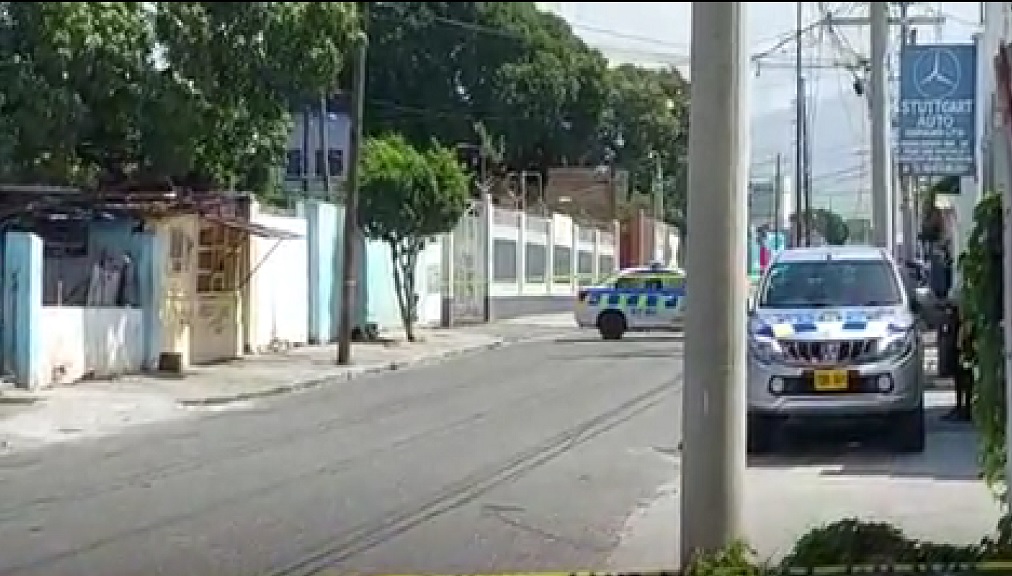 Man chased and shot dead on Studio One Boulevard | Loop Jamaica