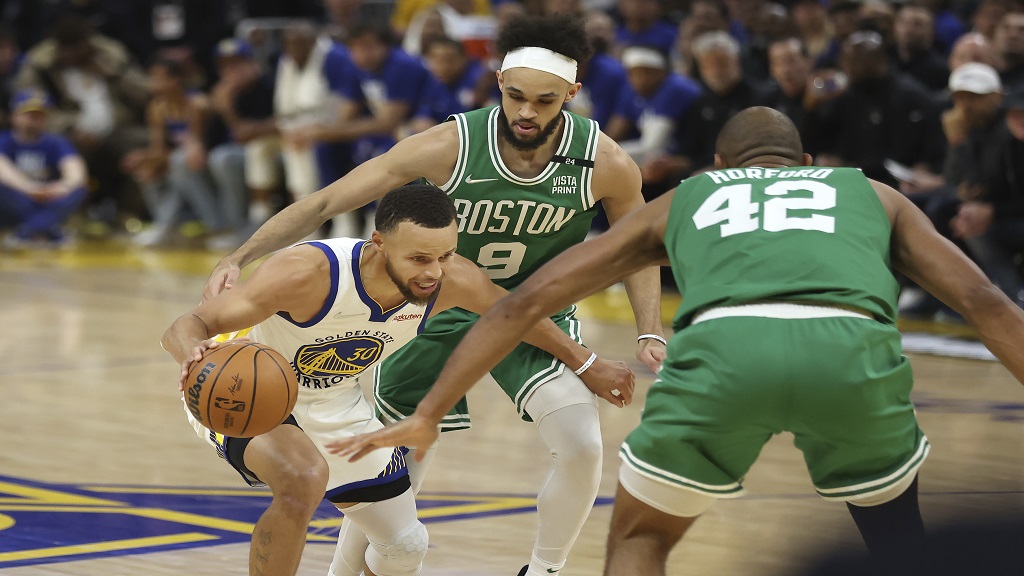 Celtics vs. Warriors: Stephen Curry scores 45 in Golden State win