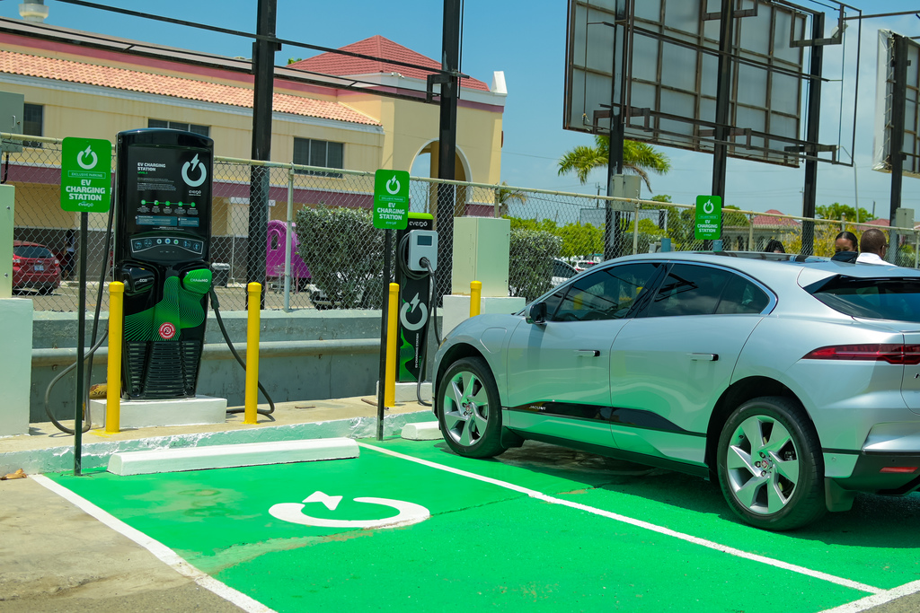 The first commissioned was Portmore Parkway, which boasts a Level 3 DC ‘super-fast’ charger and two Level 2 AC ‘semi-fast’ chargers. 