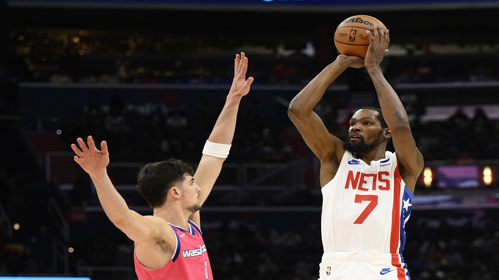 2022-23 NBA Hoops Hoops Throwback #24 Kevin Durant - Brooklyn Nets
