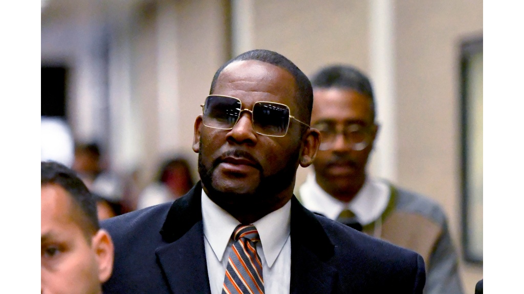 Barbados Poverty Porn - US prosecutors ask for 25 more years in prison for R. Kelly | Loop Barbados