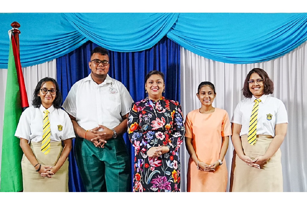 Guyana's Minister of Education, Priya Manickchand with Guyana’s top 2022 CXC and CAPE performers. (Photo credit: Ministry of Education) 