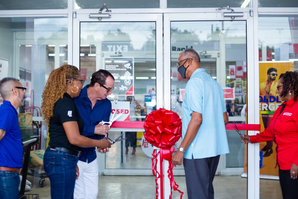 H L launches new store concept on the north coast Loop Jamaica