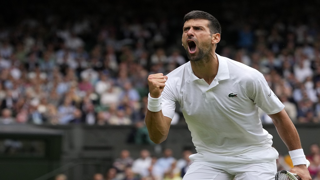 Carlos Alcaraz won't fret about sounding humble at Wimbledon. He wants to  face Novak Djokovic