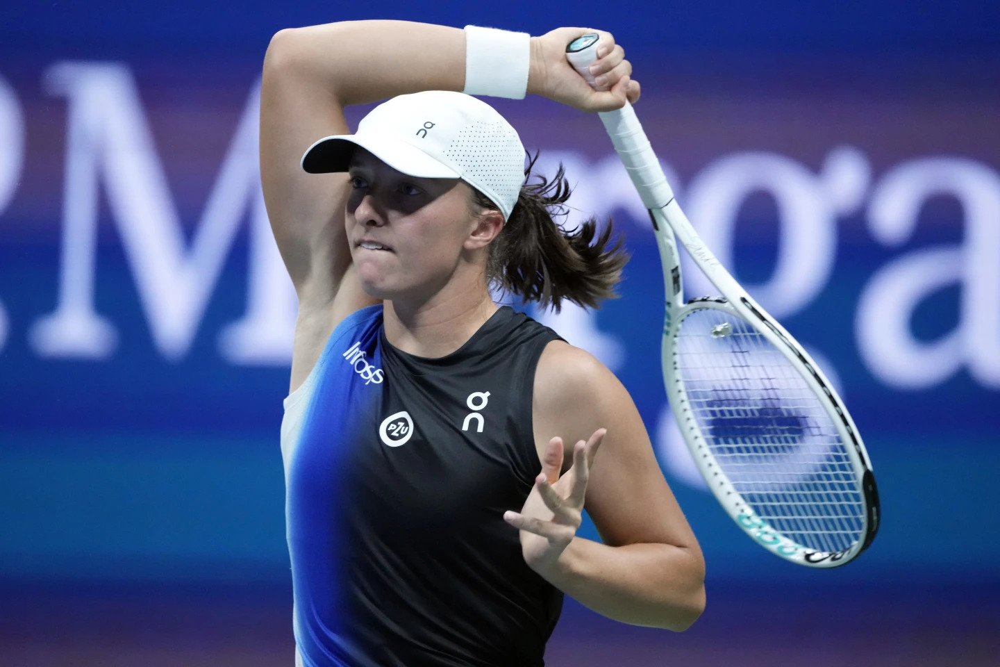 French Open 2023: Iga Swiatek begins title defense with win in