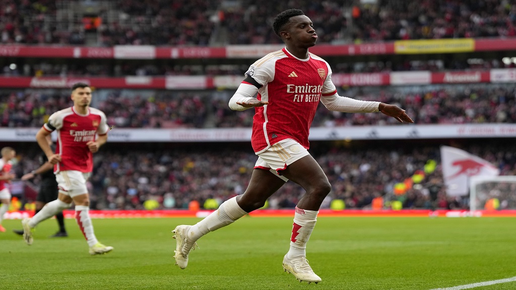 How Arsenal beat Burnley 3-1 to draw level with Manchester City atop  Premier League - The Athletic