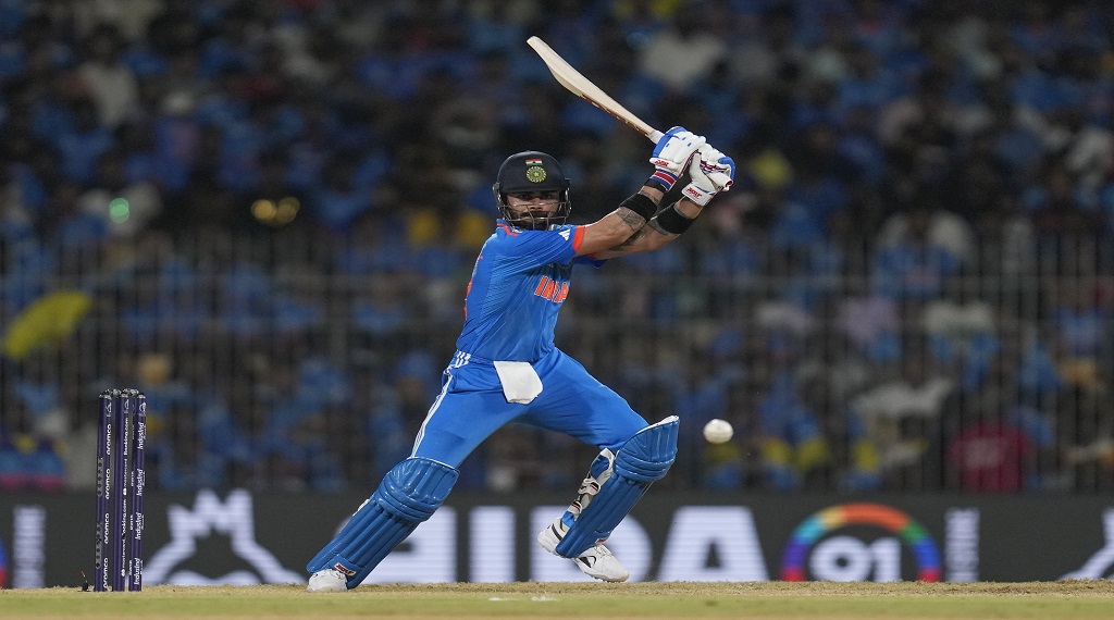 Watch: Kohli, Iyer and Kishan drop catches in 20 balls; get