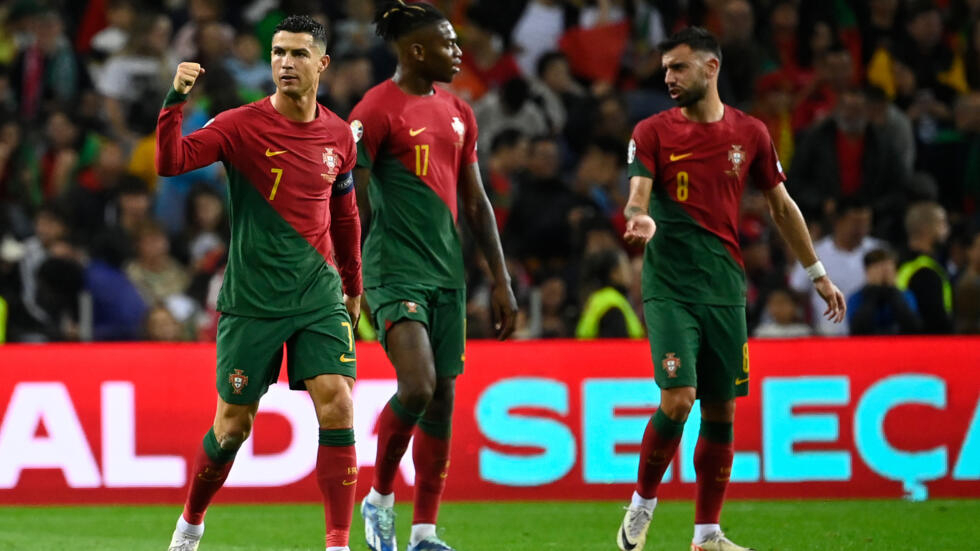 Portugal do capitão Cristiano Ronaldo dominou a Eslováquia no Estádio do Dragão, no Porto, 13 de outubro de 2023