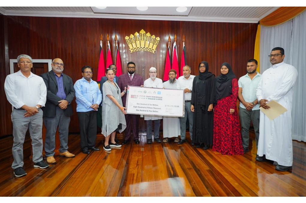Central Islamic Organization of Guyana (CIOG) hands over funds raised for humanitarian relief for the people of Palestine. (Photo Credit: Office of the Prime Minister)