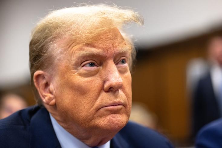 Former President of the United States, Donald Trump, in the courtroom of his trial in New York on April 26, 2024 MICHAEL M. SANTIAGO / GETTY IMAGES NORTH AMERICA/AFP  