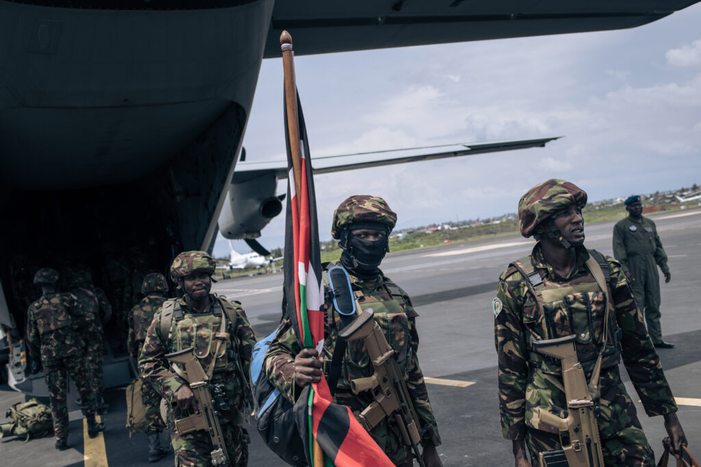 Des militaires kenyans. Photos : AFP