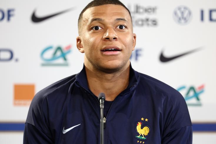 Kylian Mbappé at a press conference with the French team in Metz, June 4, 2024 on the eve of the match against Luxembourg FRANCK FIFE / AFP 