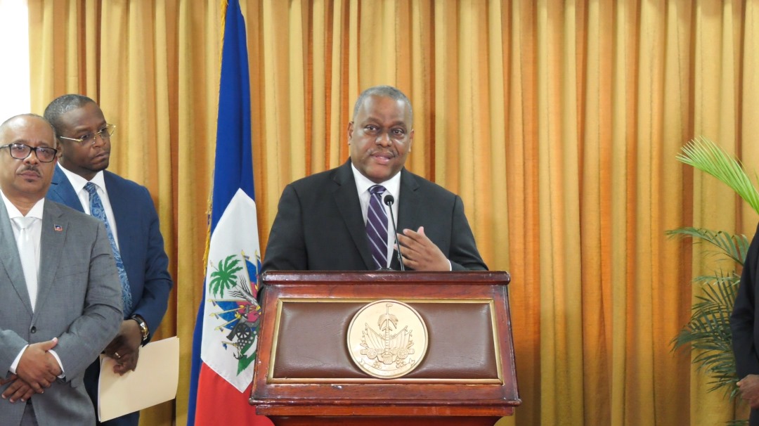 Prime Minister Garry Conille upon receipt of the amplification of the decree appointing him as Prime Minister.   