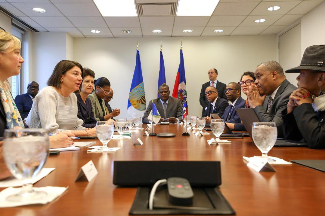 Prime Minister Garry Conille and his team during his meeting with IDB members. Photo taken from his X account.