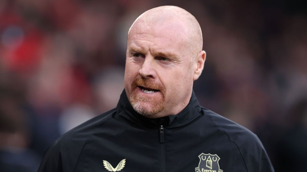 Dyche's time at Everton is finally up. (PHOTO: Getty Images).
