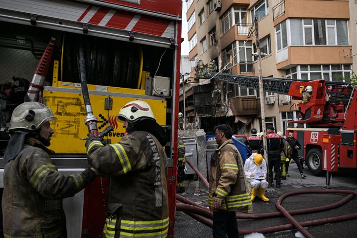 Türkiye: 29 dead in fire in Istanbul, eight arrests