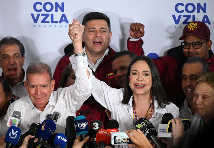 Au Venezuela, Maduro déclaré réélu mais l'opposition rejette le résultat