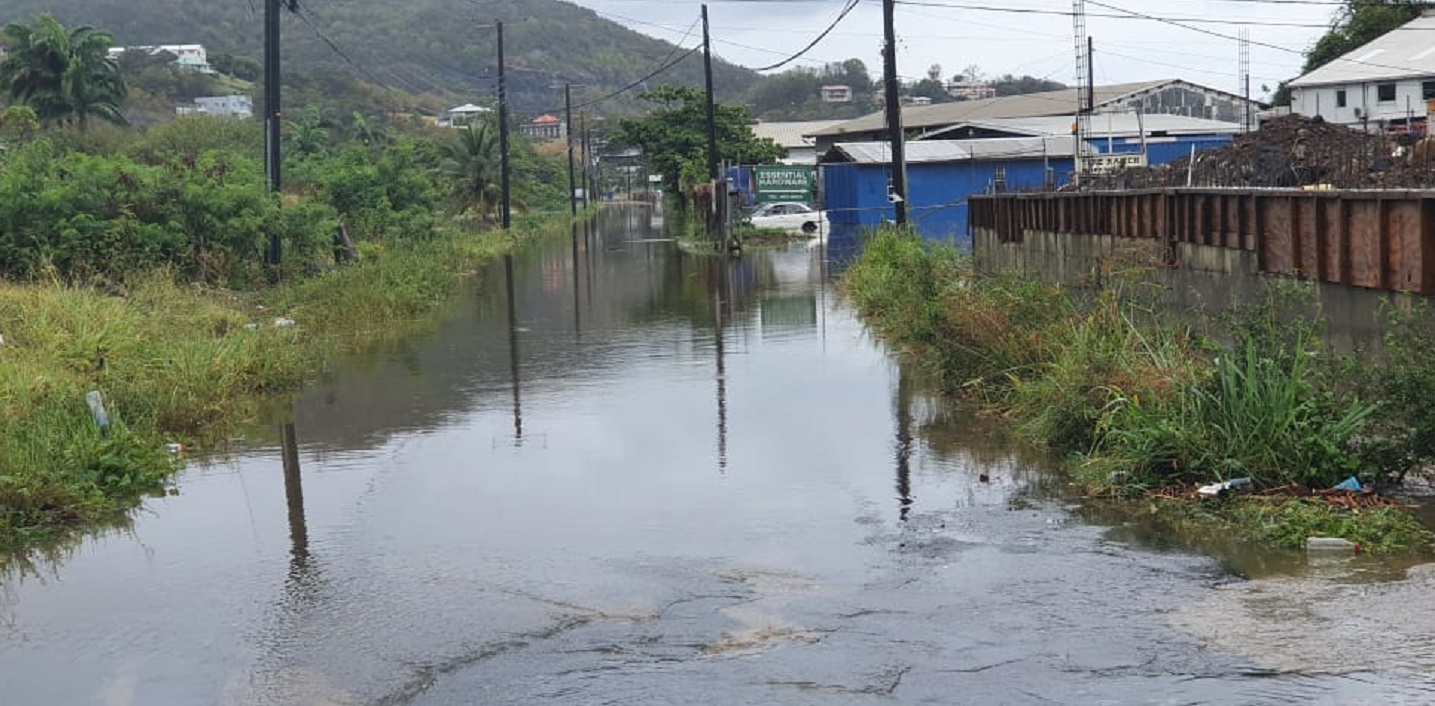 VIDEO: Corinth residents frustrated as community is again flooded | Loop St.  Lucia